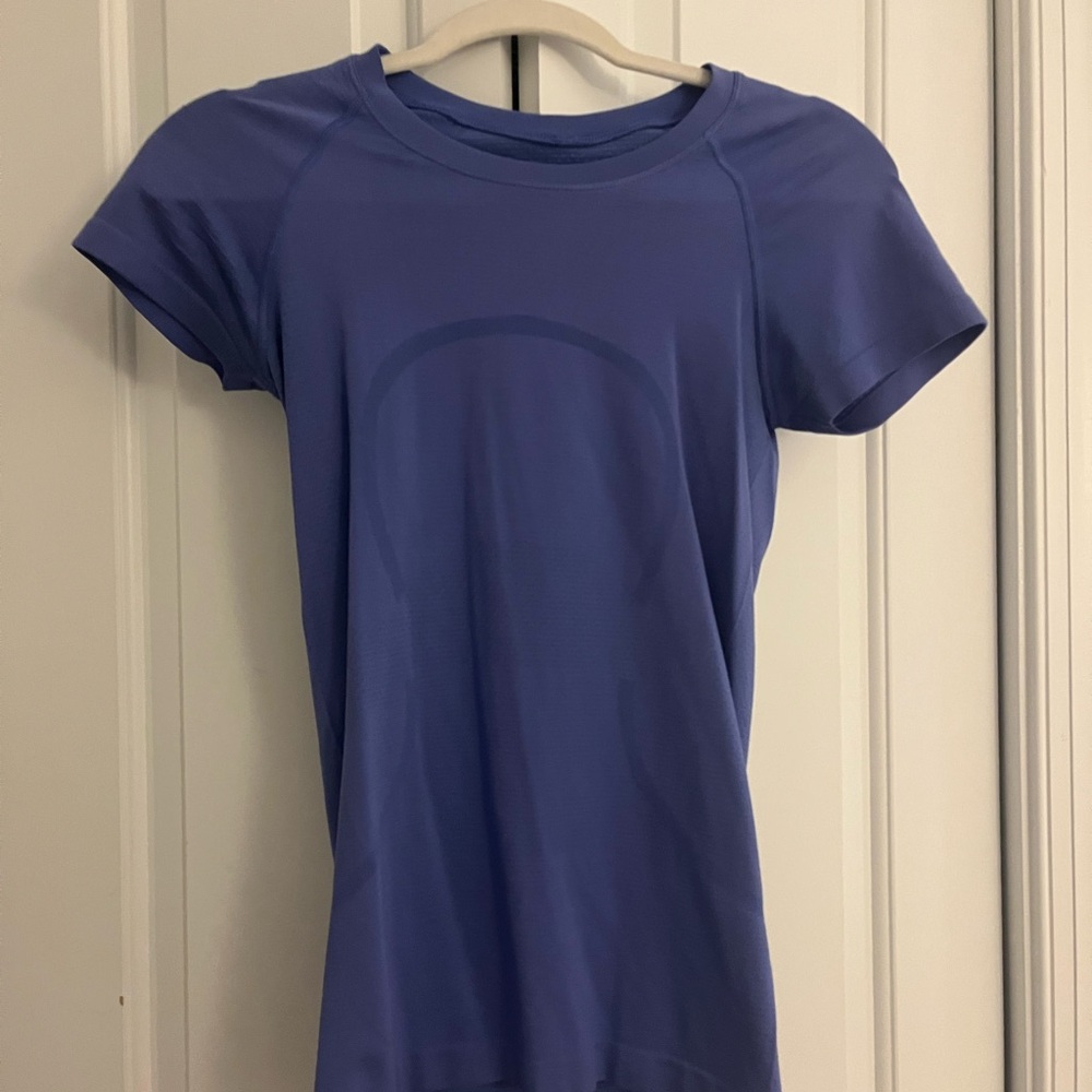 lululemon athletica Short Sleeve Top in Purple